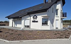 Milten Pniow